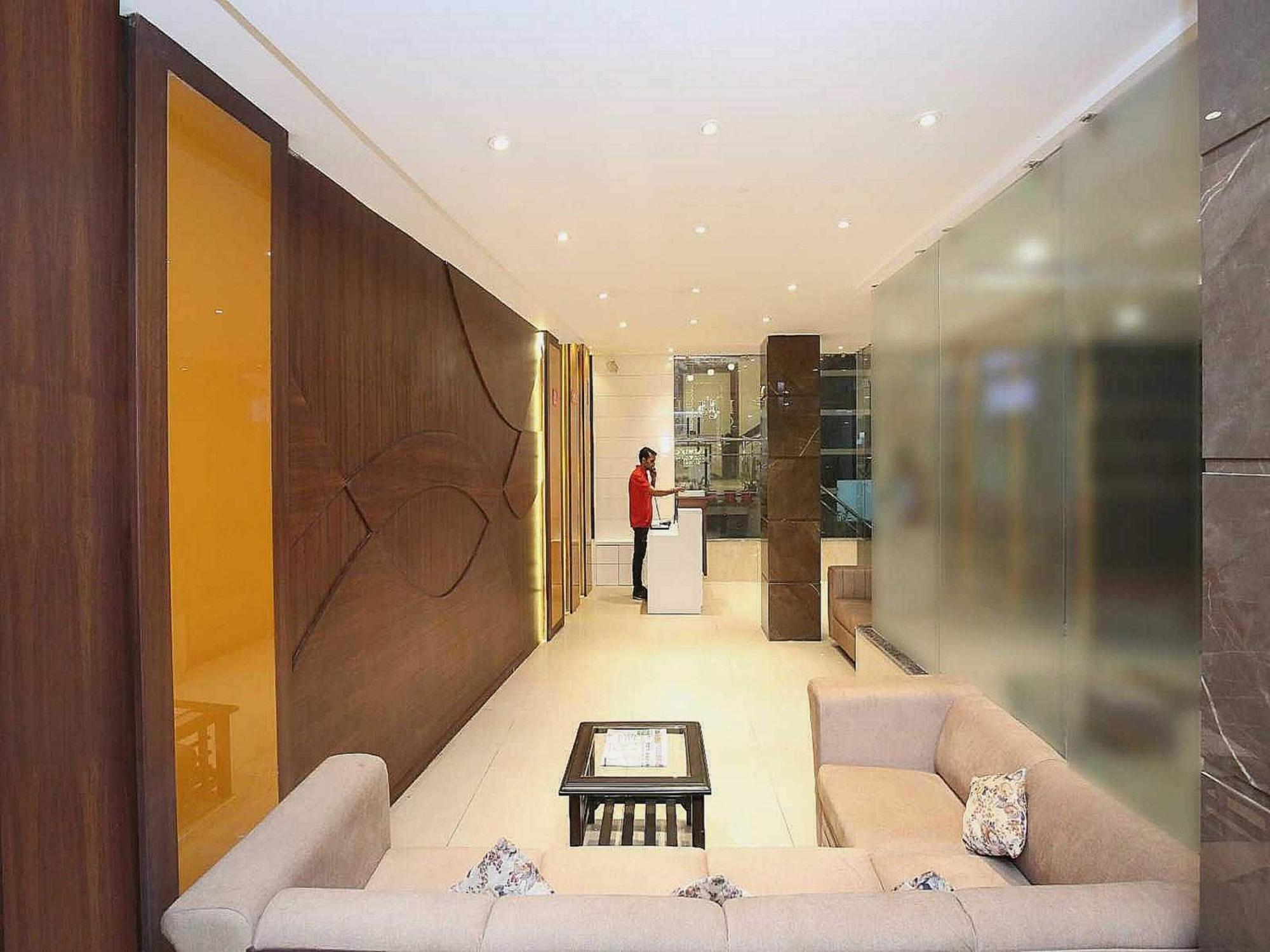 Hotel O Grand Star Amritsar Zewnętrze zdjęcie