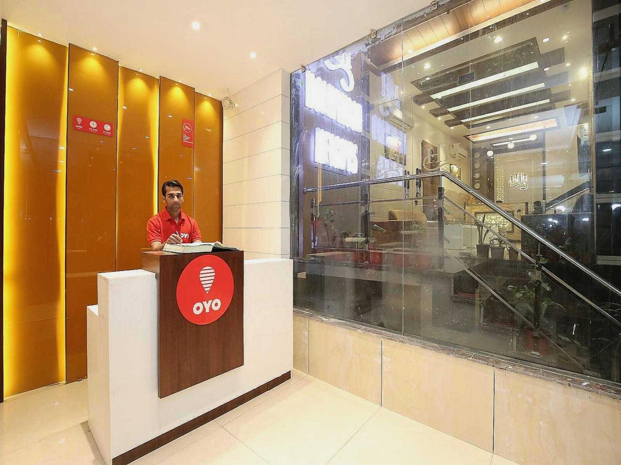 Hotel O Grand Star Amritsar Zewnętrze zdjęcie